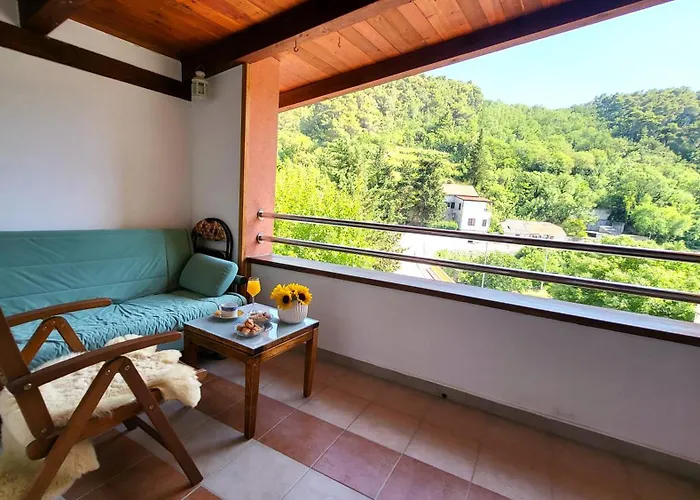 Live & Work Dalmatian Way At Chic Lajka Duplex Novigrad (Dalmatia)