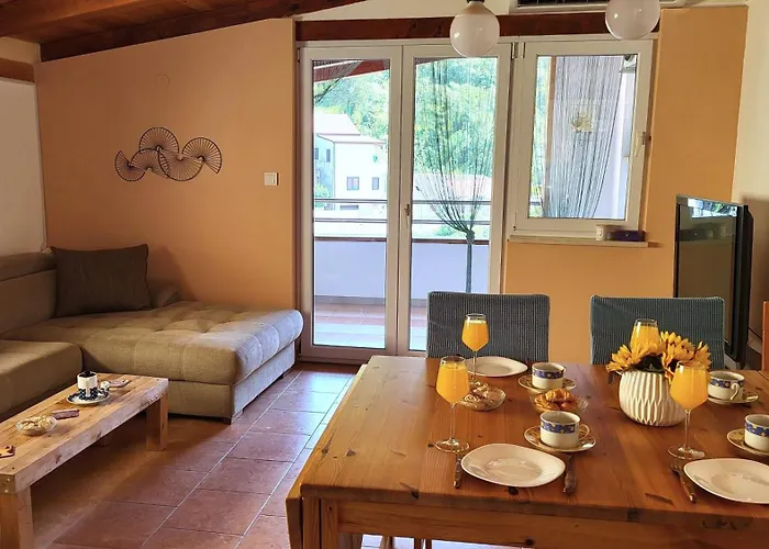 Live & Work Dalmatian Way At Chic Lajka Duplex * Novigrad (Dalmatia)