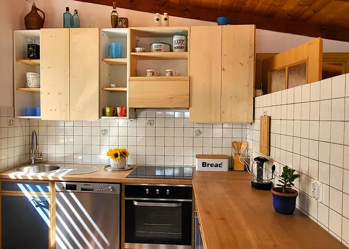 Live & Work Dalmatian Way At Chic Lajka Duplex *